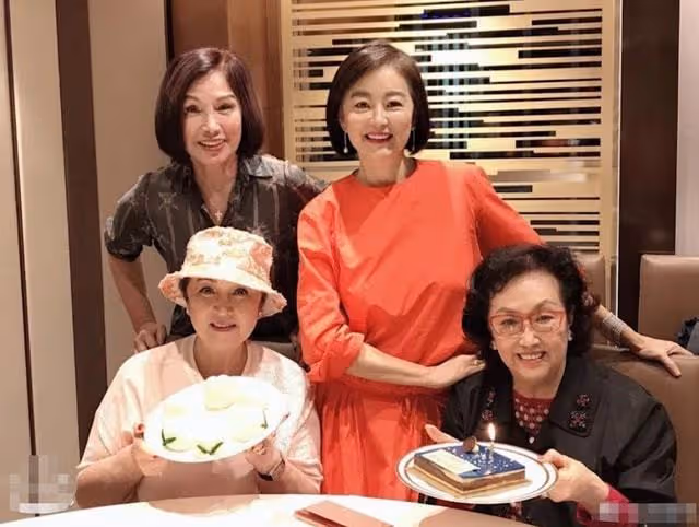 香港疫情嚴峻!謝賢前妻動兩次手術又染皰疹,舒淇嘆過年寸步難行