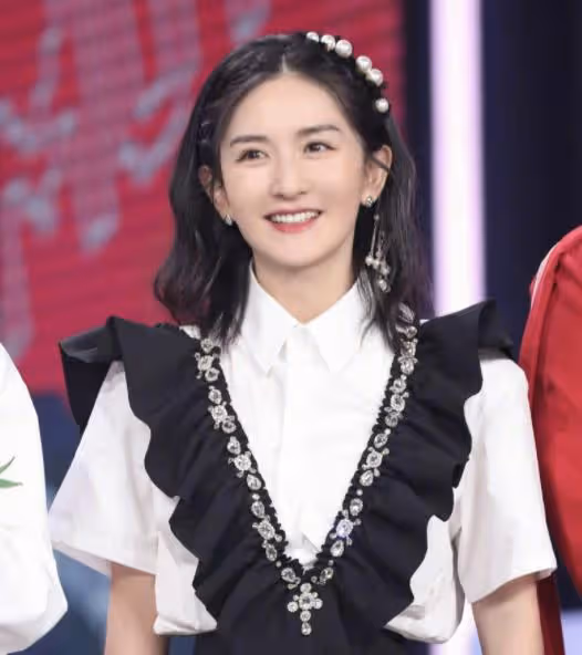 謝娜半個冰箱都是母乳！娛樂圈5位「背奶媽媽」，證明母愛真偉大