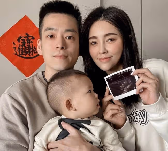 34歲女星宣布懷上二胎!滿心期待生女寶寶,醫生卻告訴她不可能