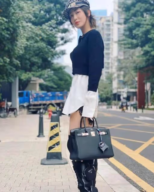 李彩華出動過百萬私服演豪門少奶奶,穿上萬睡衣出鏡被質疑是A貨