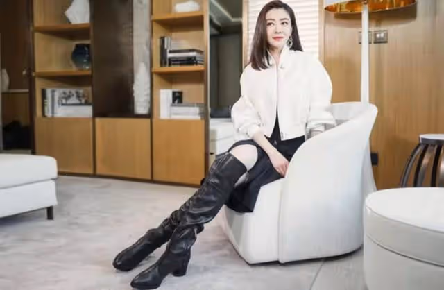 已準備被觀眾罵!香港名模熱播劇演惡毒少奶奶,戲外同樣嫁入豪門