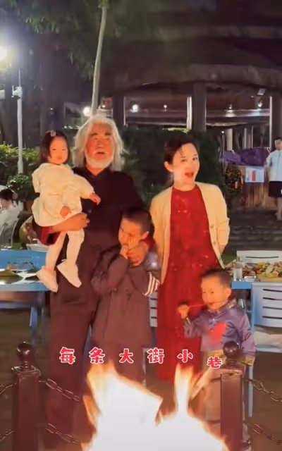 70歲張紀中被曝為哄妻子不慎墜馬,當場磕破頭暈倒,被緊急送醫