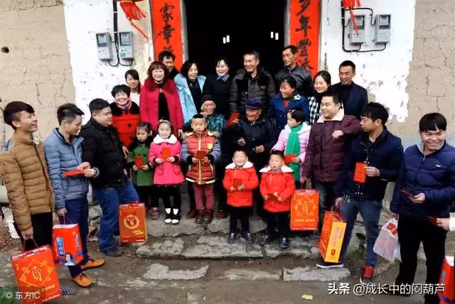 1個舅舅，3個姨，5個姑媽，逢年過節，我卻無親可走