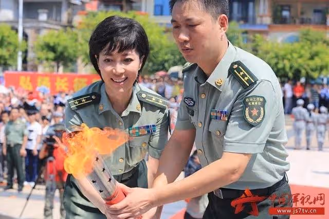 美女主播俞潔