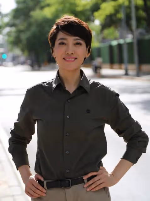美女主播俞潔