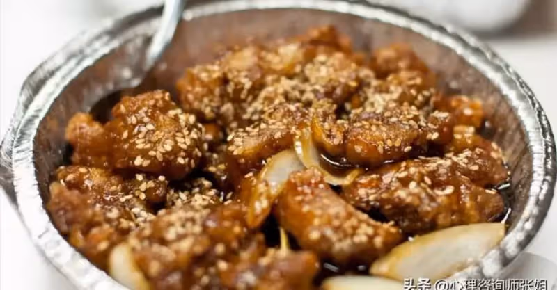 買5斤排骨回婆家，婆婆說排骨壞了，直到我看見大哥家的紅燒排骨
