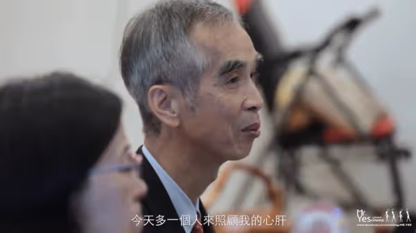 獨生女嫁人最常被問「只有女兒,以後誰養父母?」 爸爸「心肝告白」女星拜別淚灑:我永遠都在