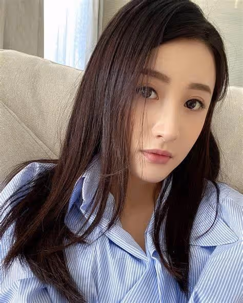 憶入行經歷不禁落淚！TVB視後林夏薇難忘臨演時期，感慨一路不易