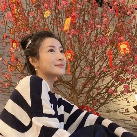 憶入行經歷不禁落淚！TVB視後林夏薇難忘臨演時期，感慨一路不易