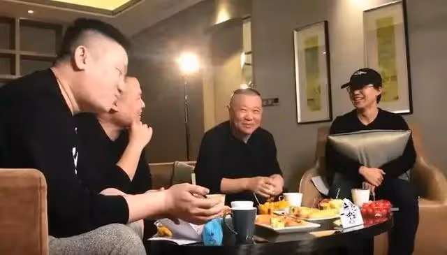 郭德綱事後首露面，告訴你：「別理它，無所謂，過日子，干正事」