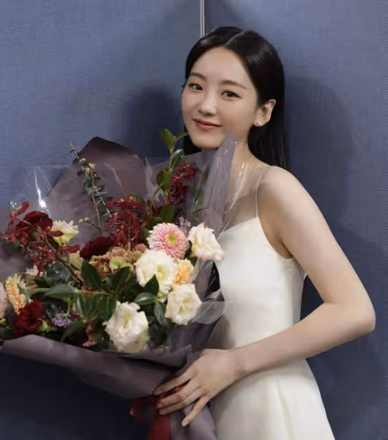 《殭屍校園》最美班長暴紅,曾是JYP練習生!速配CP的吻戲NG17次
