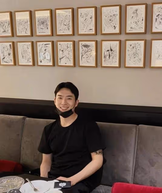 40歲韓藝瑟公開和小十歲男友相處日常,對著鏡頭接吻,愛意濃烈