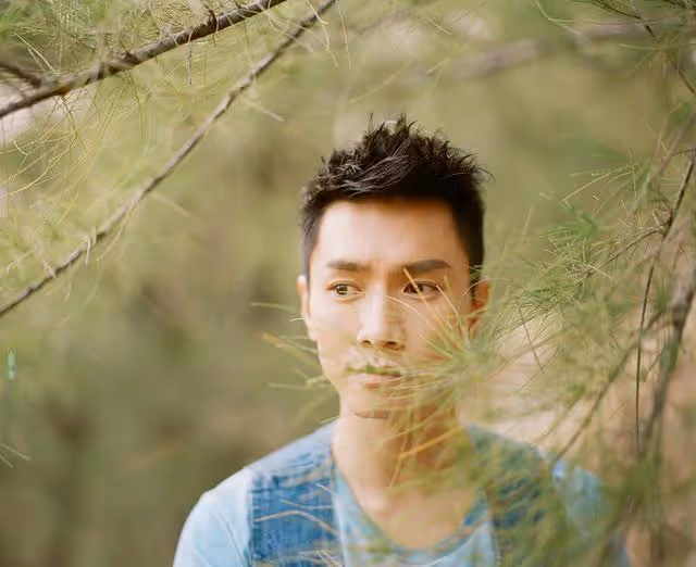 壓力大！陳柏宇闊別四年再登紅館，歌曲《結》望撫慰太太流產之痛
