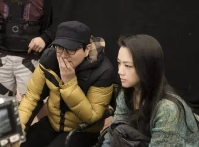 湯唯被曝與韓國老公婚變!已攜女兒回國定居,經紀公司作出澄清