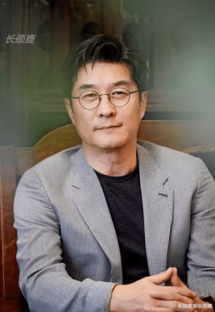 一場沒有「兇手」的謀殺案:韓國愛豆始祖金成宰蹊蹺死亡之謎