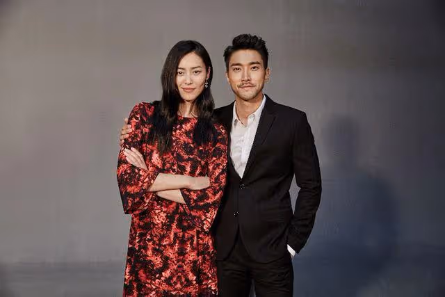 韓國國寶級男演員李秉憲被確診新冠,疫情以來韓娛已有多人被確診