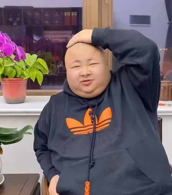 曝千萬網紅心臟病發昏迷不醒,妻子立即變賣家產,想再次捲款跑路