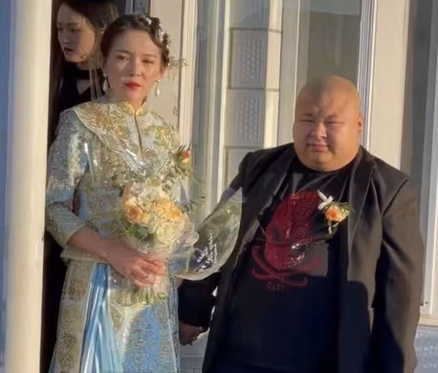 曝千萬網紅心臟病發昏迷不醒,妻子立即變賣家產,想再次捲款跑路