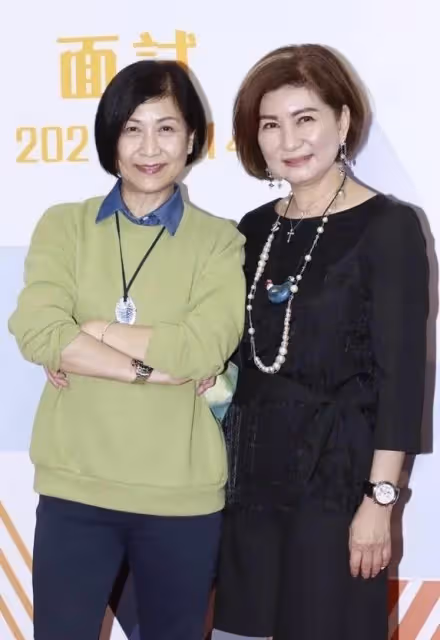 風波不斷!傳與TVB高層不和後,王祖藍被曝逼16歲女星為事業休學