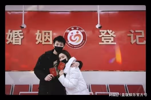 千萬粉網紅猴哥領證!大年初十成吉日,五對情侶同天結婚喜事不斷