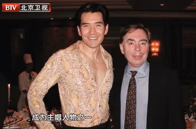 春晚第一美男，被台娛封殺14年，年過60依舊未婚，卻被幾億觀眾懷念至今……