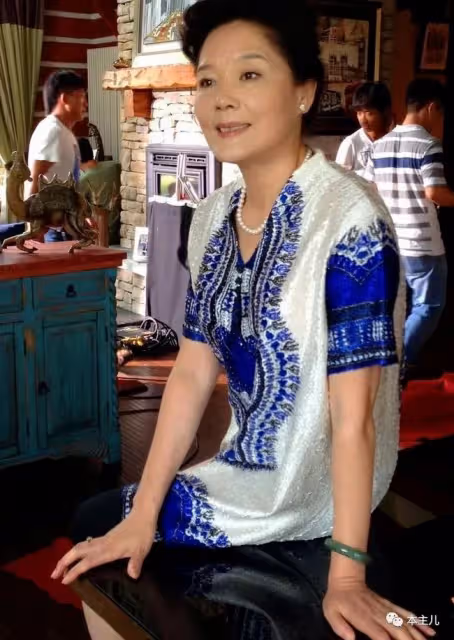 和軍人丈夫離婚,獨自撫養女兒長大,「國民母親」楊青如今怎樣了