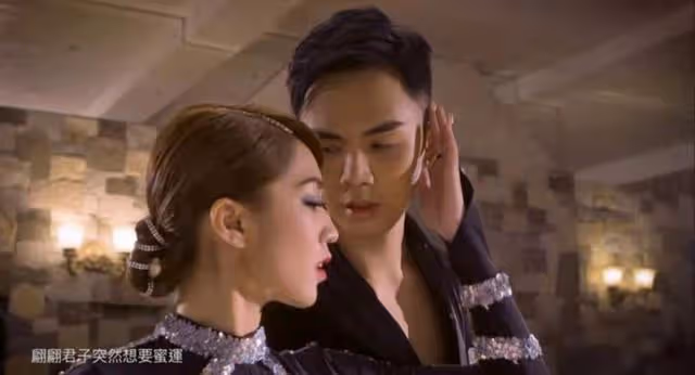 甜蜜!TVB上位小生自揭新女友真正身份,女方早前曾被指是富家女