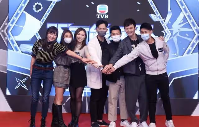 甜蜜!TVB上位小生自揭新女友真正身份,女方早前曾被指是富家女