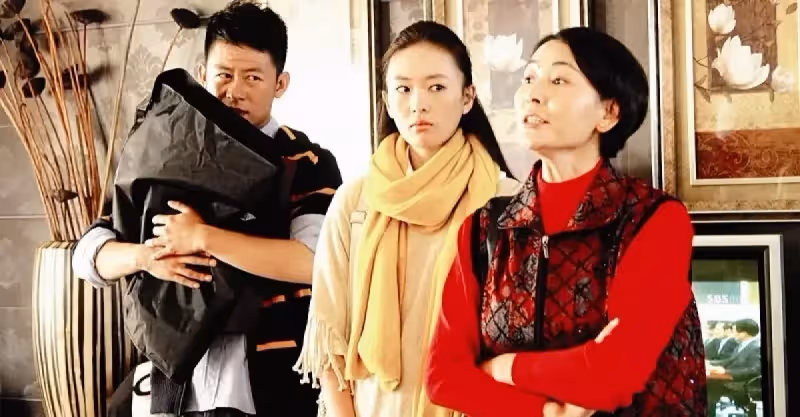 回娘家錯了？婆婆直接衝進房間罵「爸媽只是養妳耶」　老公回國後「再傳太后懿旨」更過分