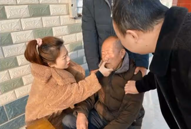 抖音棋聖·王鐵錘,愛好之一「虐大爺」,人送外號「大爺殺手」