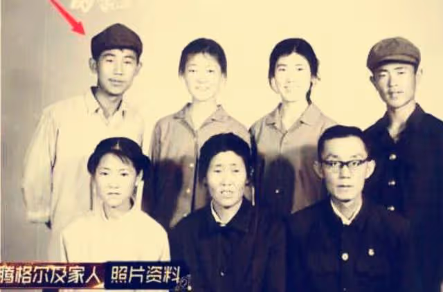 痛失愛子的6位明星，趙本山白髮人送黑髮人，周潤發女兒最可惜