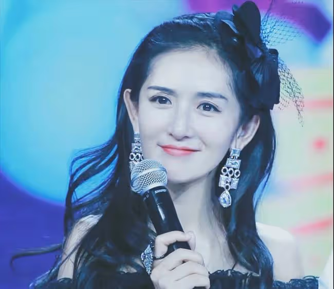 謝娜:一個愛把自己愛情故事寫成書的女人