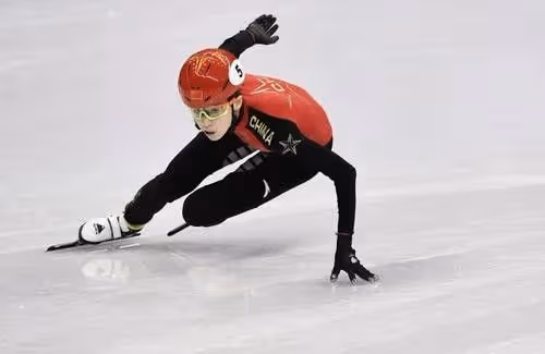 范可新:年幼家貧,父親修鞋為她圓夢,戰勝貧血症29歲終奪金牌