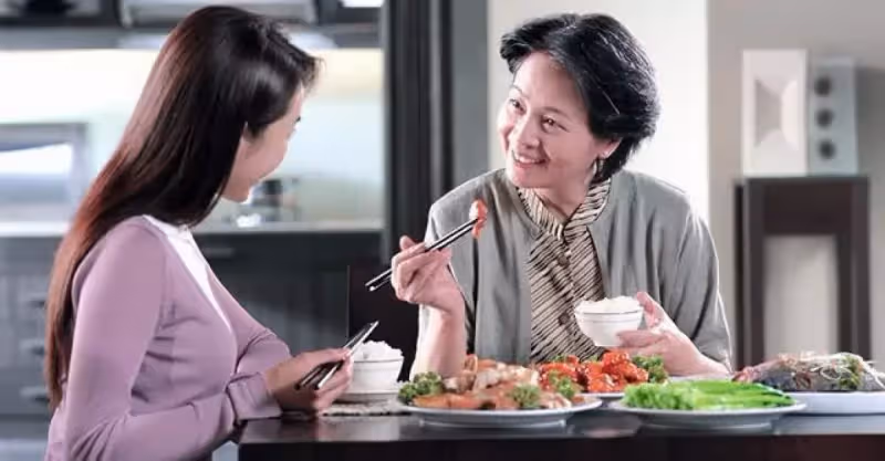 「我是長輩，憑啥不能睡主臥」五歲孫女一句話，婆婆老臉通紅