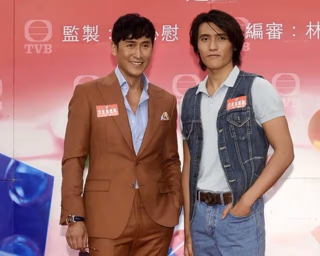 著名港星母親被曝離世！兒子一級榮譽畢業，已簽約經紀公司入行