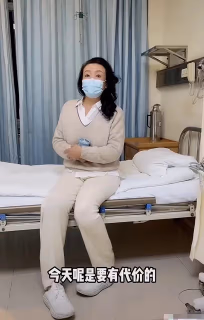 張蘭再住院！雙手捂肚自曝多病纏身，曾暗指汪小菲被前妻逼成渣男