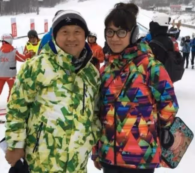 喪妻1年！曾志偉與好友遺孀逛街後一起回家，8年陪伴關係引關注