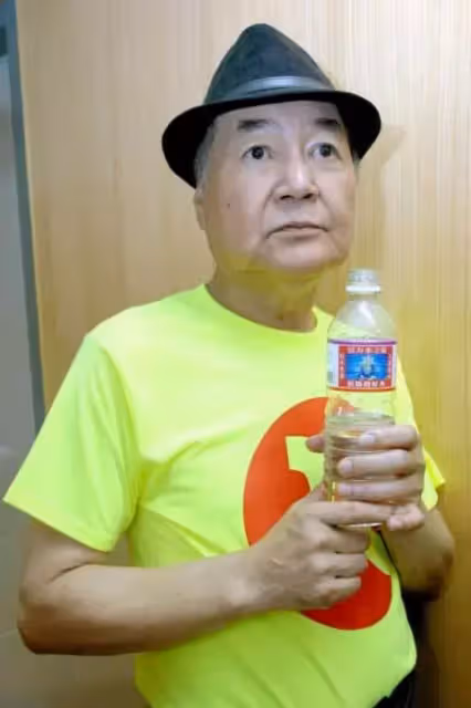 《天天開心》方駿二婚妻離世6年！全心陪伴孩子「餘生不婚」，甘願奶爸「撐起一片天」，14歲愛女「滿臉寵溺」：跟媽媽很像