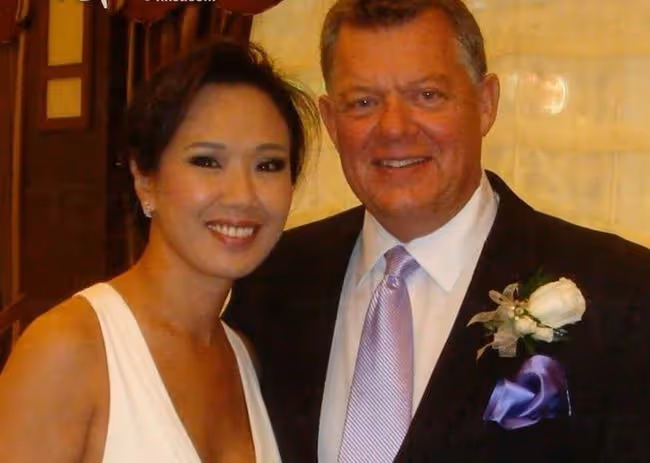 59歲港姐移民國外近況,轉行做房地產經紀業績好,嫁洋老公太幸福