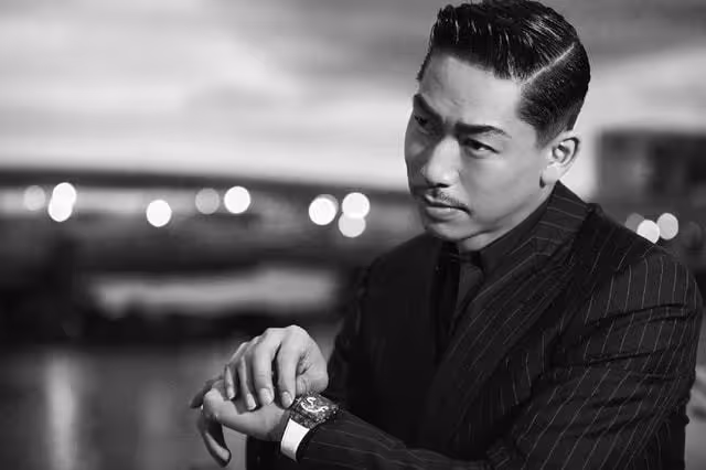 林志玲產子後丈夫首露面!透露孩子長相細節,為妻子學煲湯太甜蜜