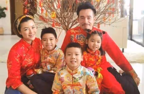 防疫意識強!TVB視帝為保護家人戴倆口罩近24小時,網友贊好男人