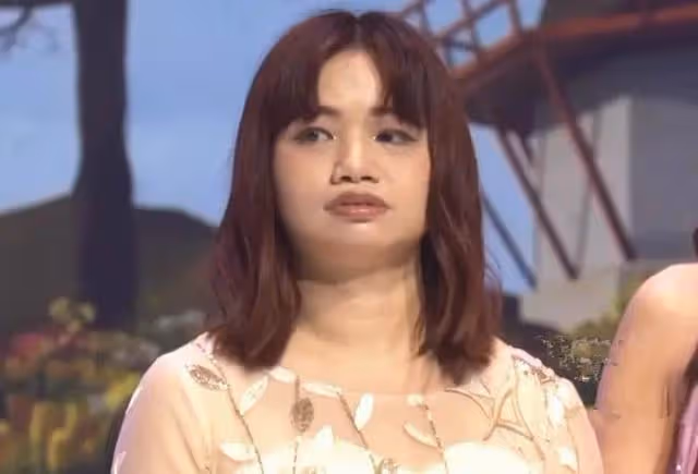 37歲「亞視一姐」薛影儀不戴口罩遭路人追拍,盛怒下多次出腳踢人