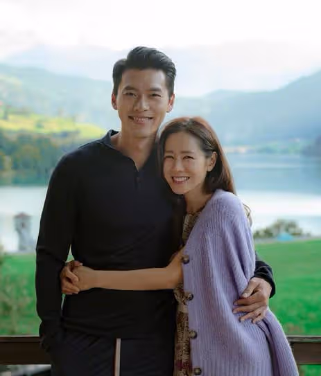 玄彬孫藝珍官宣結婚,浪漫牽手照太美,粉絲紛紛留言!