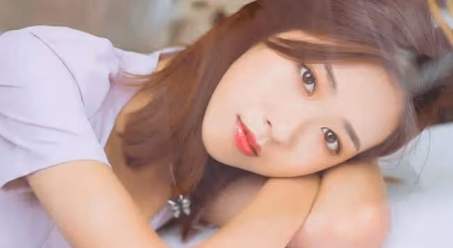 渣男選婚禮禮服當天，讓未婚妻先回家，跑回來和我情情愛愛