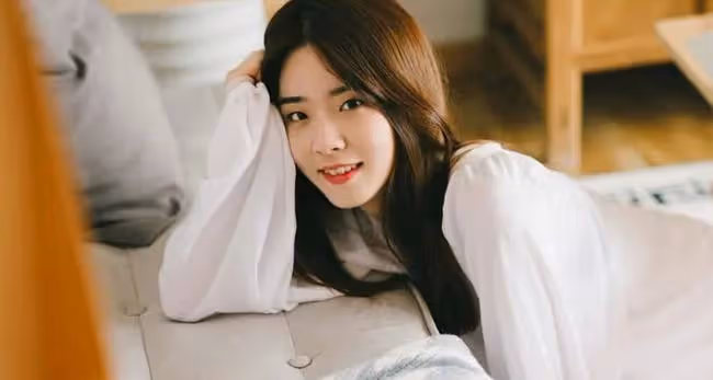 渣男選婚禮禮服當天,讓未婚妻先回家,跑回來和我情情愛愛
