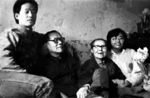 最高齡剩女!「為愛單身苦等52年」78歲終嫁初戀 攜手走過12年一生只有他