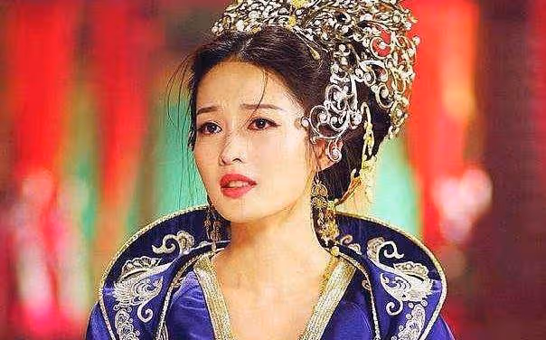 同樣是演戲時被扇巴掌,花千骨甄嬛都不如他慘