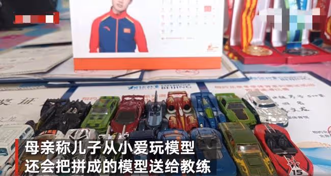 00後小將拼進冬奧決賽,爸爸為反覆看進城買新電視,家中內景曝光