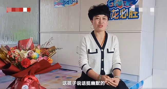 00後小將拼進冬奧決賽,爸爸為反覆看進城買新電視,家中內景曝光