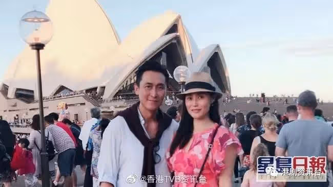 馬德鍾兒子機械工程一級榮譽畢業!全家到澳洲出席畢業禮